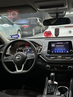 نيسان ألتيما